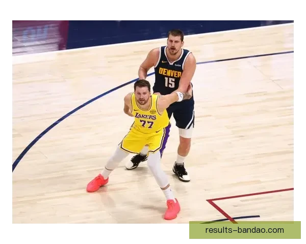 20日NBA前瞻湖人冲击八连胜莱昂纳德再战鹈鹕能否实现复仇 20日NBA前瞻湖人冲击八连胜莱昂纳德再战鹈鹕能否实现复仇