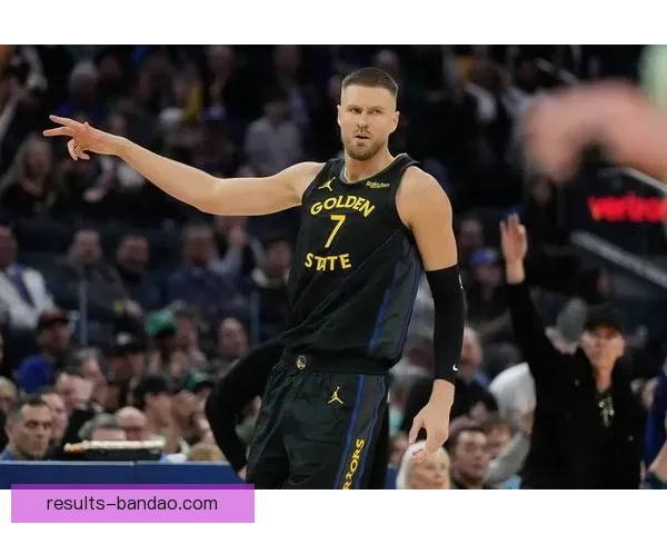 勇士伤兵潮波尔津吉斯罚球时替补席仅剩两人七人缺阵成焦点